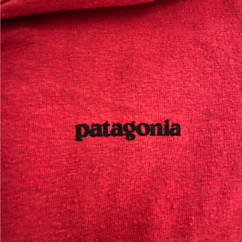 Patagonia Red Long Sleeve Shirt - Picture 4 of 4